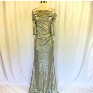Betsy & Adam Mermaid Silver Lame’‎ Style Gown w/3/4 Length Sleeves Size 8